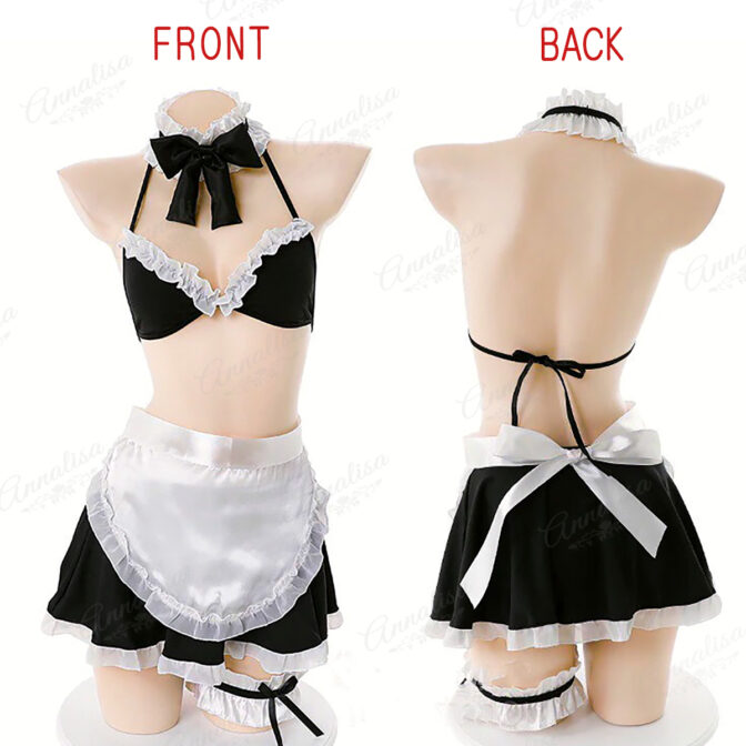 メイド服の前と後ろ姿