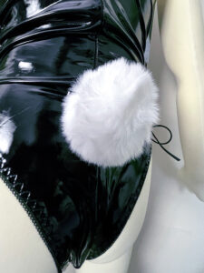 エナメルバニーのしっぽ